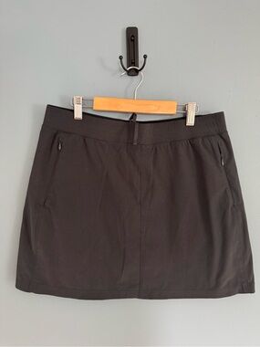 Kuhl Vantage Skort- Like New